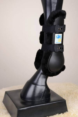 Preview: Horse Star Hartschalengamasche Faux Fur mit Knopfverschluss