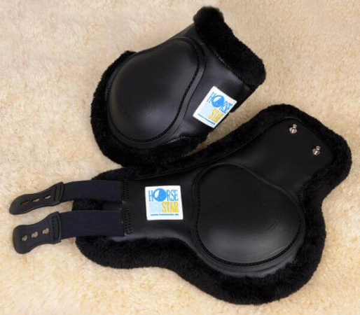 Preview: Horse Star Streichkappe FauxFur mit Knopfverschluss